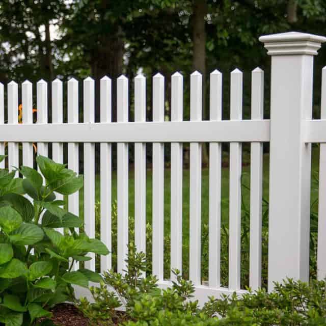 Should You Read Sugar Hill Fence Company Customer Reviews?