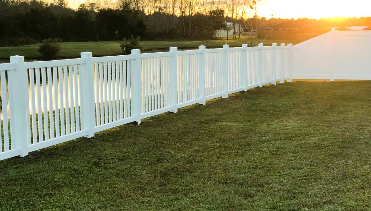 Chesterfield Fence Company white vinyl