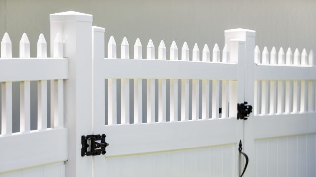 Time a Glen Allen Fence Company Near Me Needs to Complete a Project