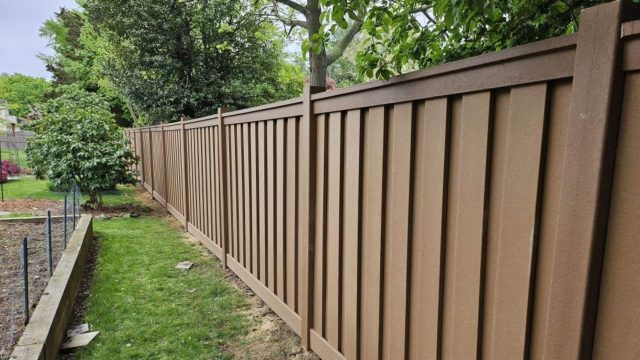 Looking for a reliable Springfield fence company?