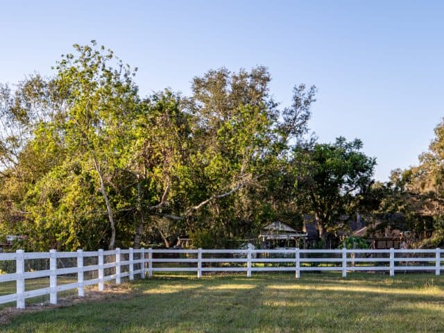 Getting an Accurate Quote From Agricultural Fencing Companies Near Me