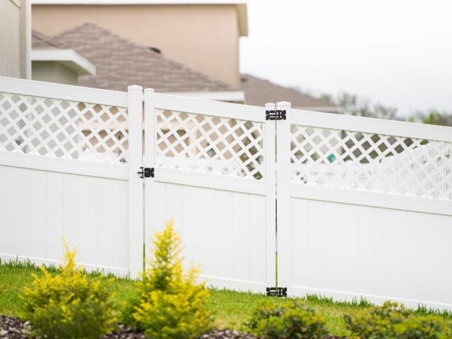 Fence Company West Palm Beach – Keep Your Home Safe With a Strong, Superior Fence