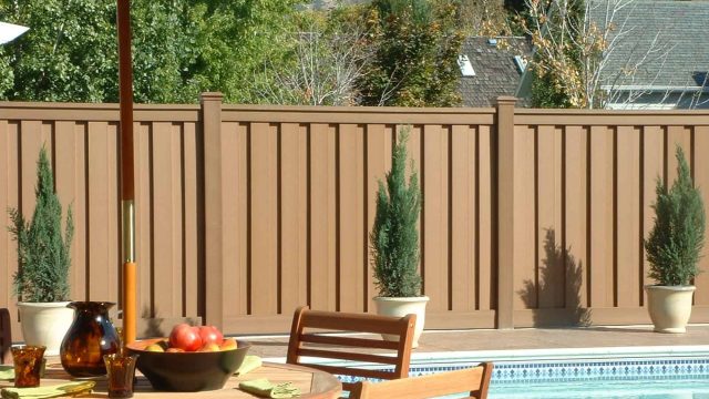 pool fence builders 