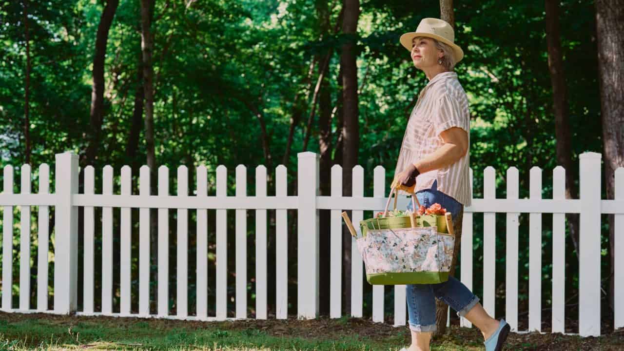 best vegetable garden fences