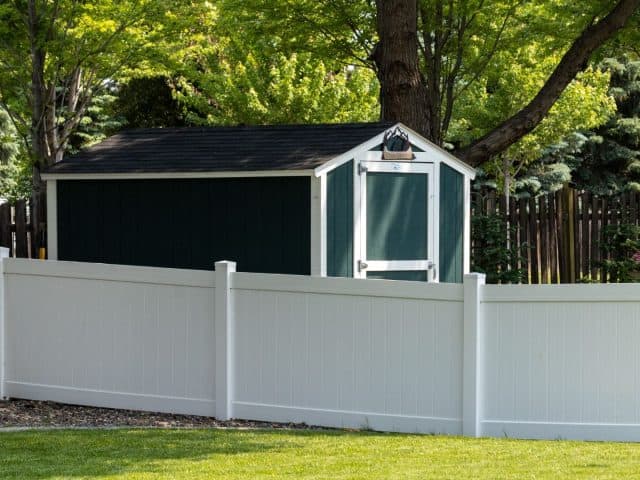 Trusted Hope Mills Fence Builder: Quality Fences Built to Last